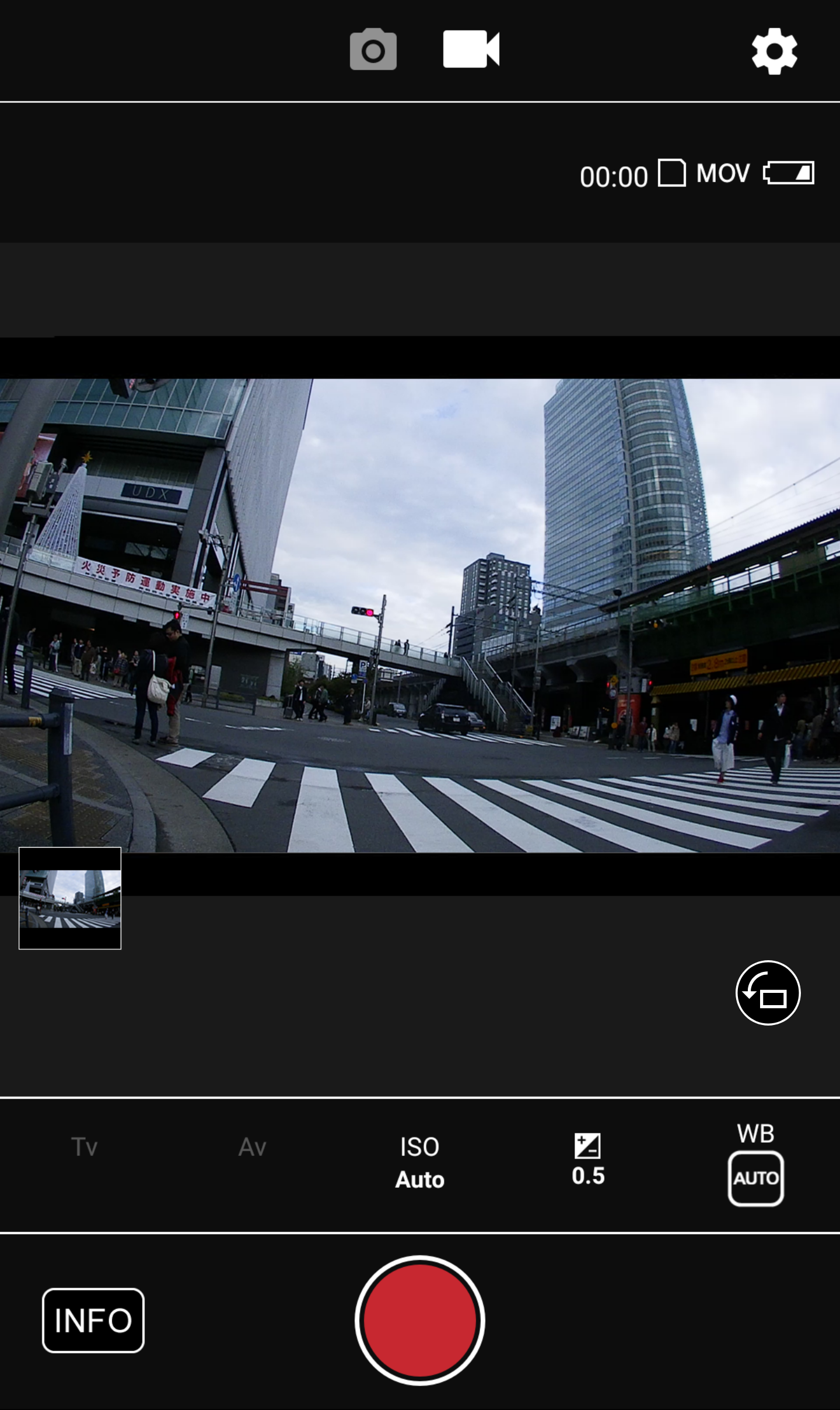 Shooting of movies and still images from the smart device is possible.