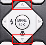 ▲▼ボタンを左右側に押し、ターゲット機能（十字マーク）を選択し、MENU/OK ボタンを押します。