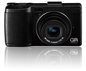 GR DIGITAL IV