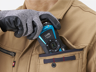 With its slim design, the WG‑80 fits in the pockets of your work clothes.