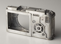 Magnesium alloy body protects the nternal parts, and at the same time gives quality to the camera finish.