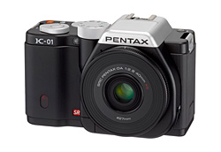 PENTAX　K-01：ブラック×ブラック