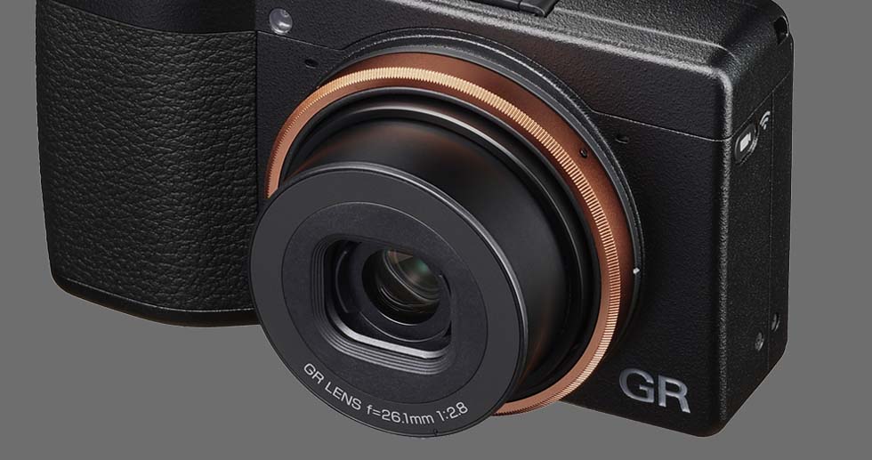 【美品】RICOH GR III(GR3) 必須アクセサリ付き