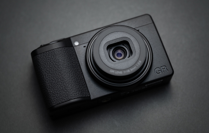 GR IV Monochrome 商品画像