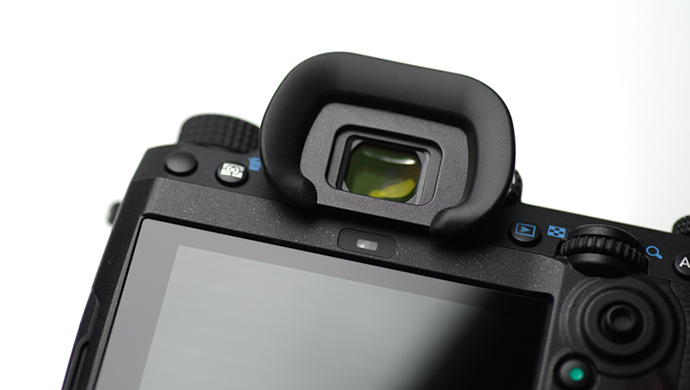 週末限定直輸入♪ PENTAX K-3 MarkⅠⅠⅠ 発売記念 ペンタプリズム 