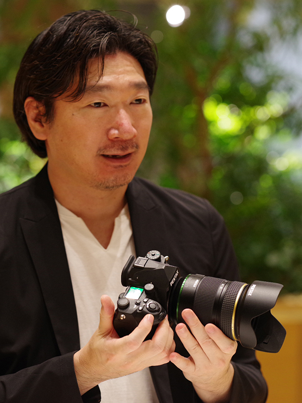 開発の現場から | HD PENTAX-DA☆16-50mmF2.8ED PLM AW | PENTAX
